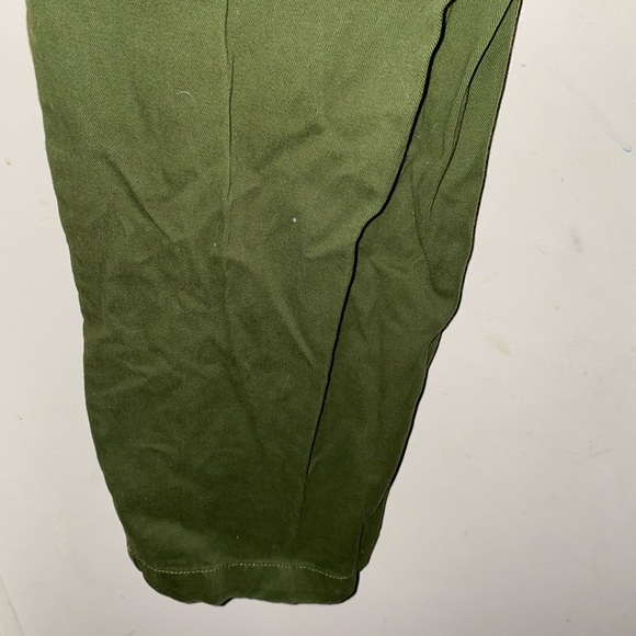 Button down draw string pants - Picture 2 of 4